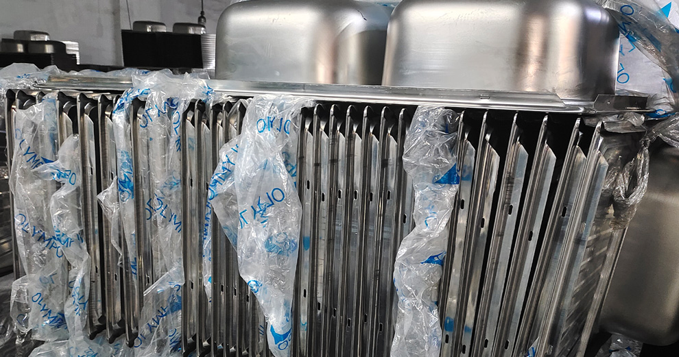 Custom Stainless Steel Kitchen Sink