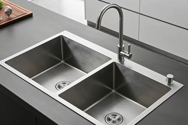 Why Choose a Double Bowl Handmade Kitchen Sink?